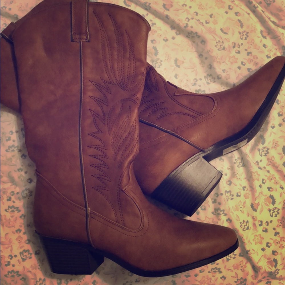 Brand new cowboy boots